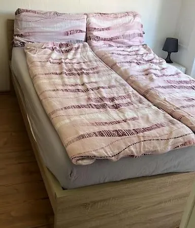 Apartment Smoke Free Small With Garden View